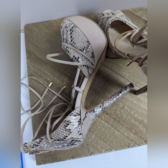 GUESS Snakeskin Strappy Heels – Size 6 – 5" Platform Stiletto - Picture 8 of 10